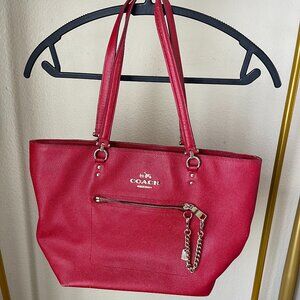 Authentic Coach Red Leather Bag Everyday Chic with Gold Hardware